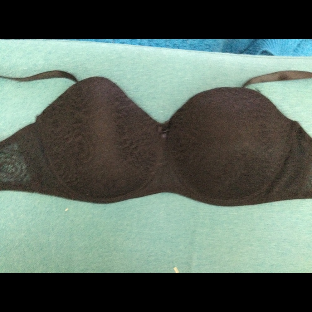 Black lace bra